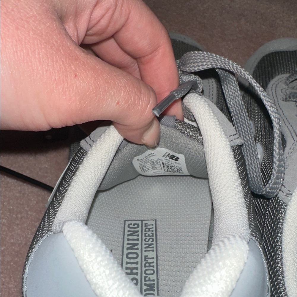 New Balance Women’s 515 V3 Sneaker Grey/White - Picture 8 of 10